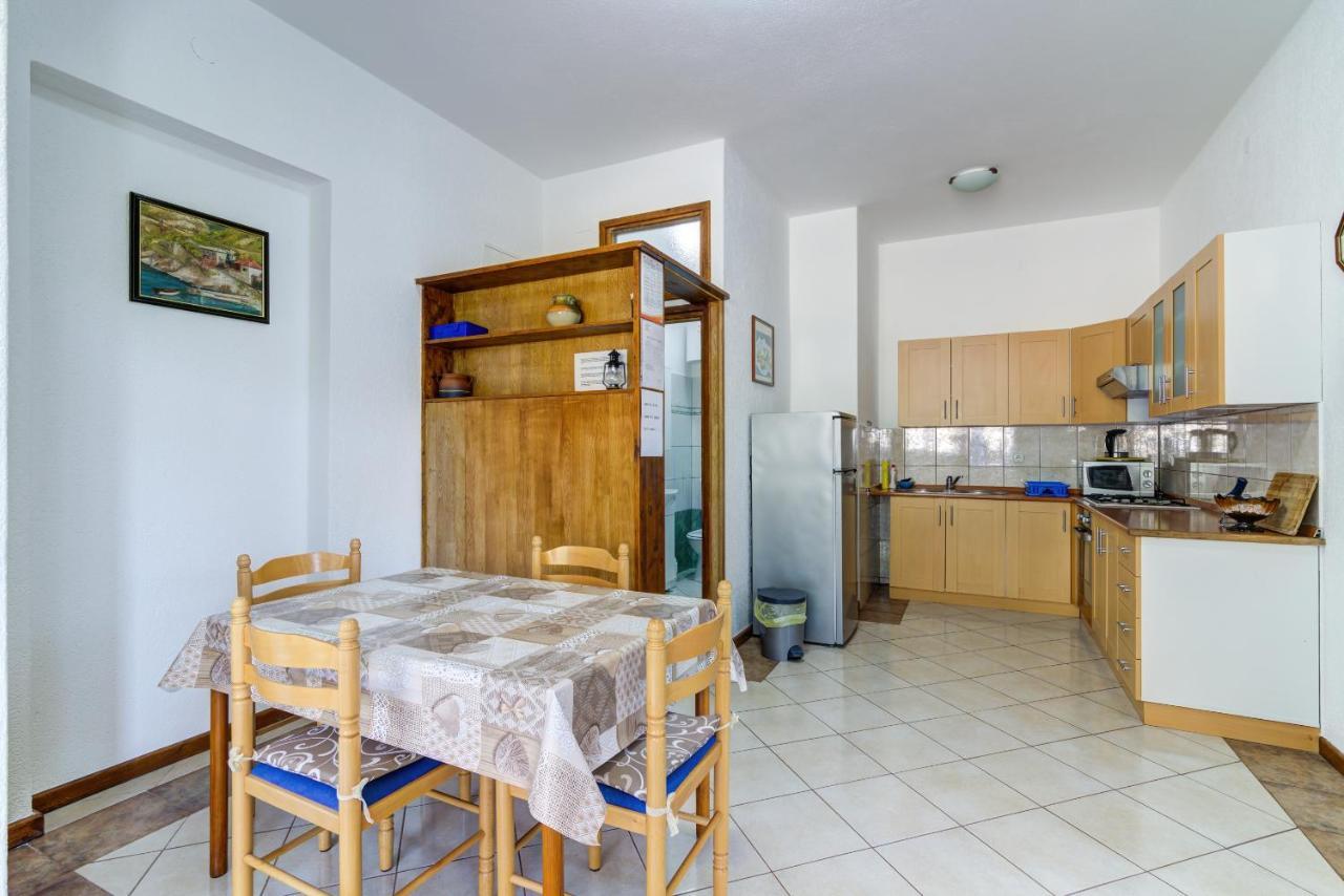 Dora Apartment Senj  Extérieur photo