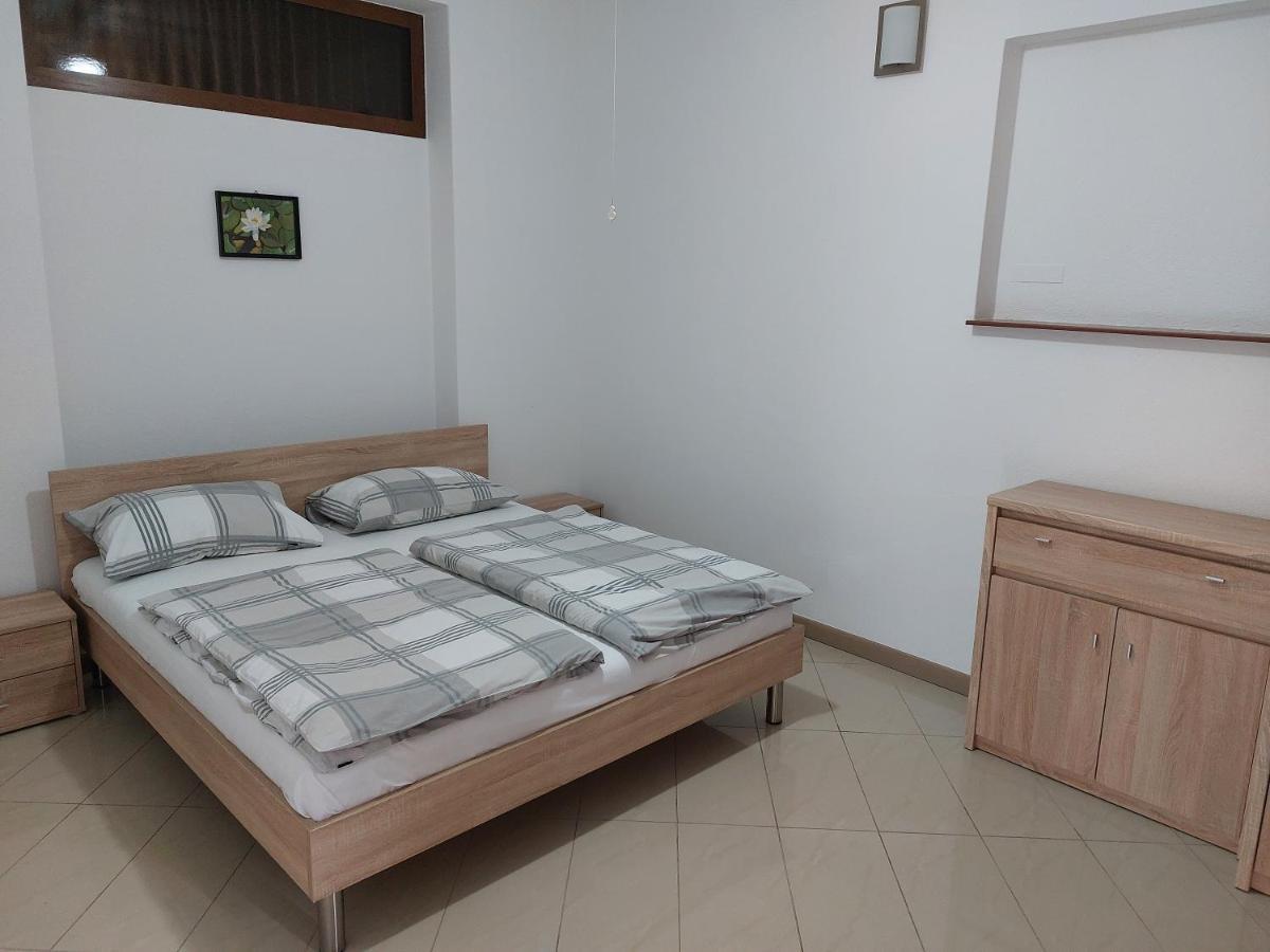 Dora Apartment Senj  Extérieur photo